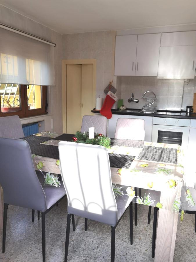 Vivienda Vacacional El Majo Pola de Siero ภายนอก รูปภาพ