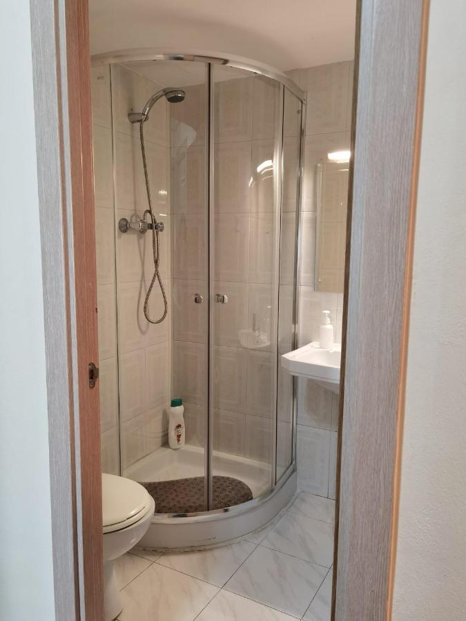 Vivienda Vacacional El Majo Pola de Siero ภายนอก รูปภาพ